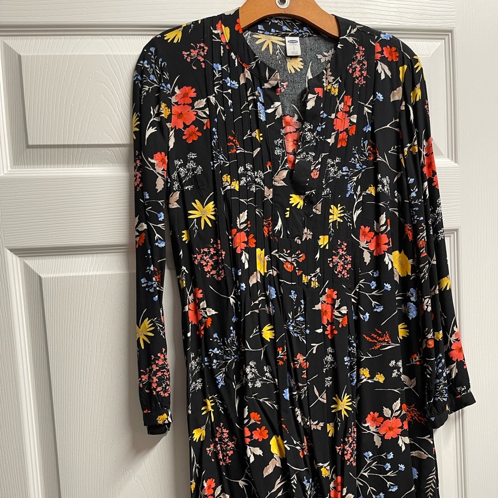 Old Navy dress